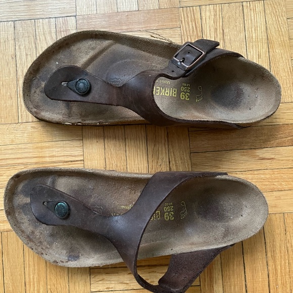 Full heel included! - Picture 2 of 2